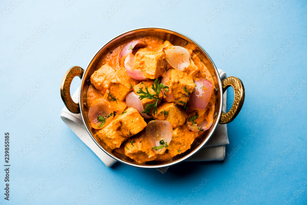 Paneer Do Pyaza is a popular punjabi vegetarian recipe using cubes of cottage cheese with lots of onion in a gravy Paneer Do Pyaza is a popular punjabi vegetarian recipe using cubes of cottage cheese with lots of onion in a gravy