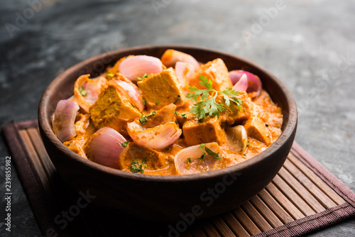 Obraz na plátně Paneer Do Pyaza  is a popular punjabi vegetarian recipe using cubes of cottage c