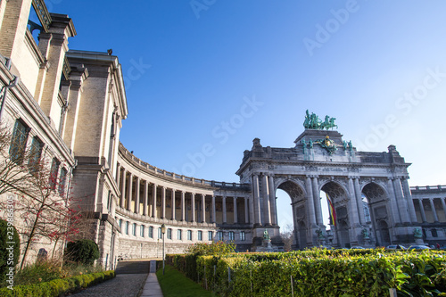 Vászonkép the triumphal arch and jubelpark brussels belgium