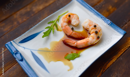 fresh boiled shrimp with spices

