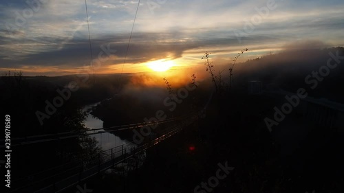 sunrise titan rt/hanging bridge photo