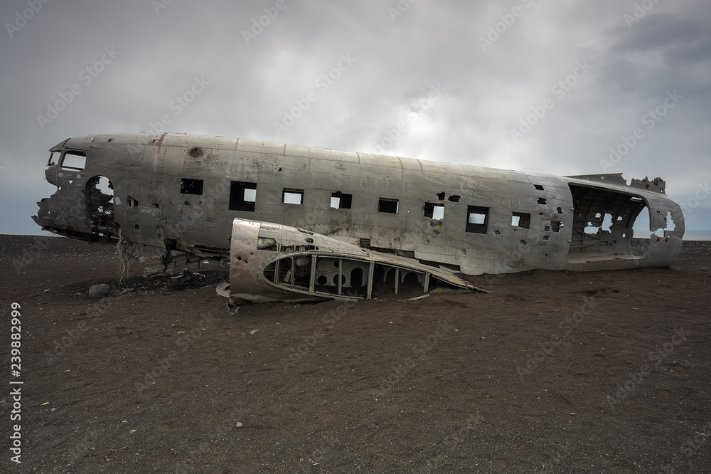 Das Flugzeugwrack am Strand von Sólheimasandur Das Flugzeugwrack am Strand von Sólheimasandur