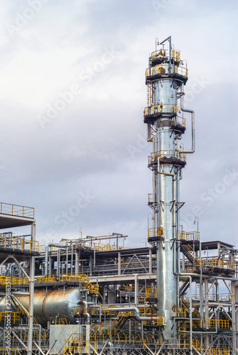фотографія fluid catalytic cracking unit