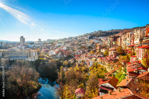 Obraz na płótnie Aerial view of Veliko Tarnovo in a beautiful autumn day, Bulgaria w salonie