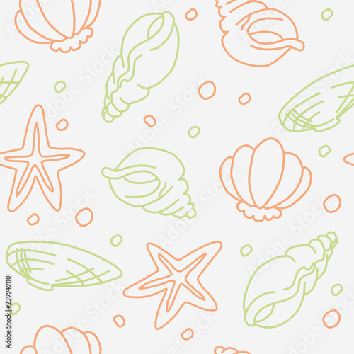 Seamless pattern of seashells and starfishes © llenella