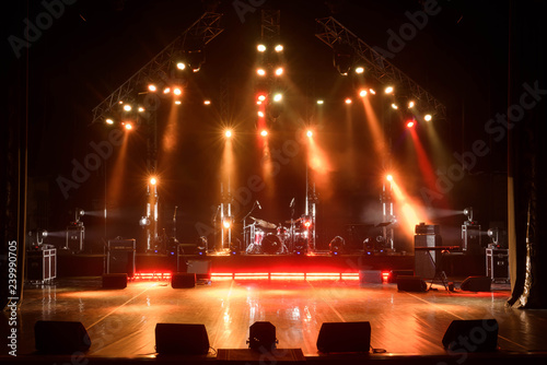 Free stage with lights, lighting devices.