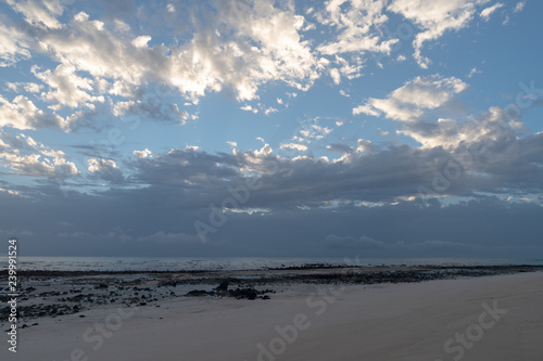 Beach of Corralejo bay at morning, Fuerteventura, Canary © Dmytro Surkov