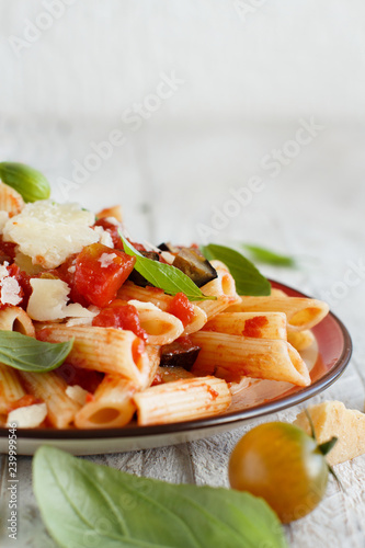 Bild auf Leinwand Penne alla norma