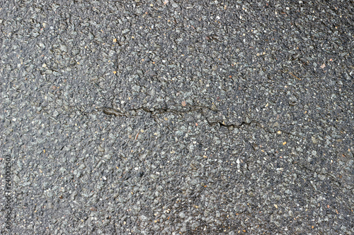 Asphalt wet crack fracture surface texture