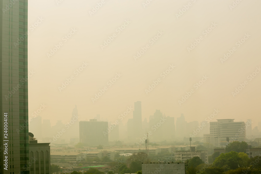 Obraz premium Office building under smog in Bangkok