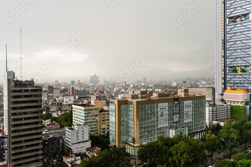 Ausblick von oben auf das IMSS Krankenhaus in Mexiko Stadt