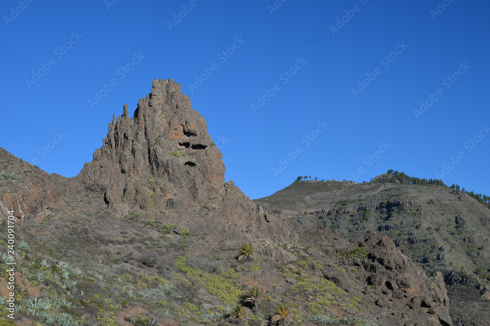 La Gomera: hinking from Alajeró to Imada, througth the Canyopn de Guarimiar and up to the Cabezo de las Vetilas