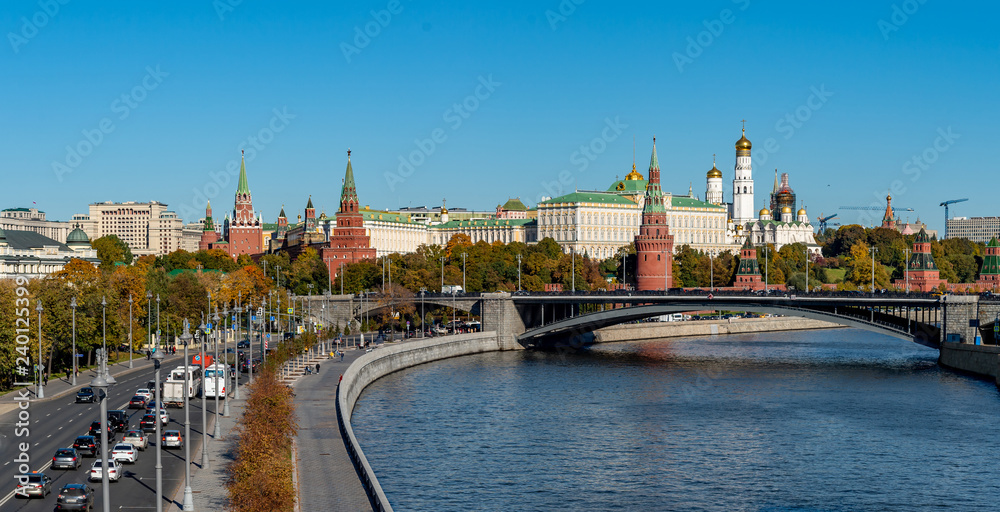 Panoramic view at the Moscow Kremlin and the Moscow river, Russia. Panoramic view at the Moscow Kremlin and the Moscow river, Russia.