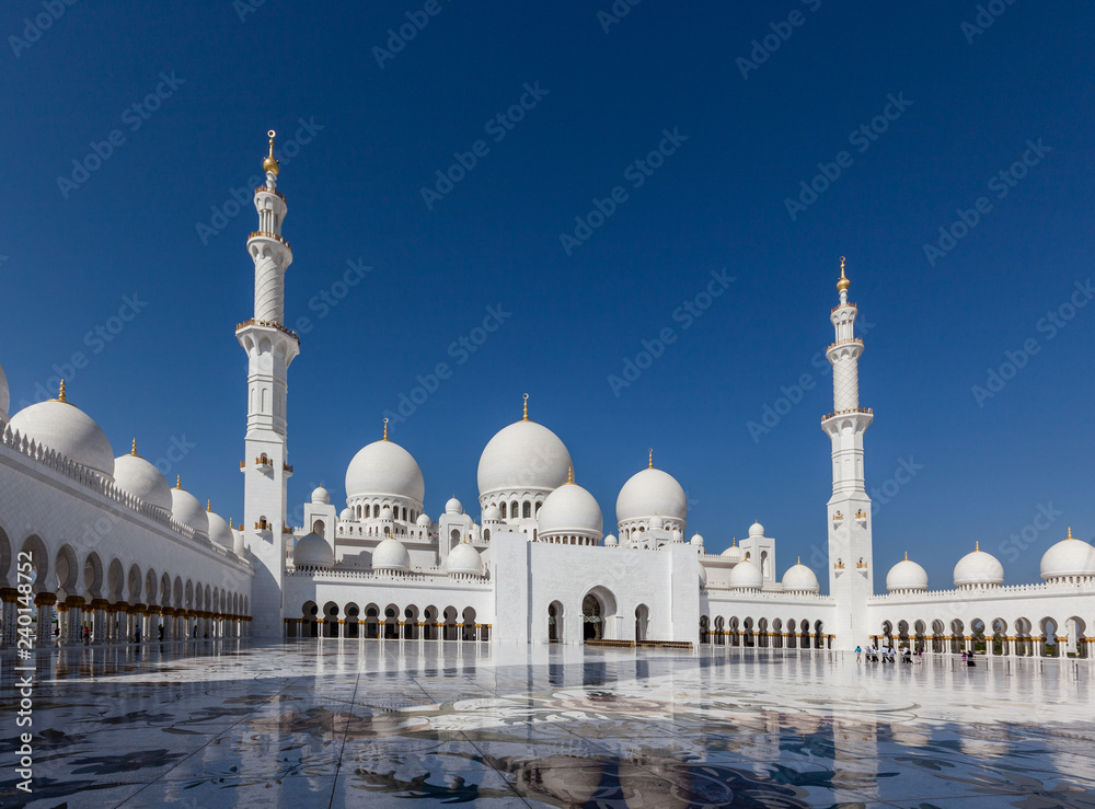 Fototapeta premium Sheikh Zayed Grand Mosque, Abu Dhabi, UAE