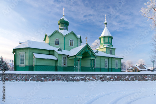 Obraz na płótnie Podlaskie region, Poland - December, 2009: orthodox church in Narew Village