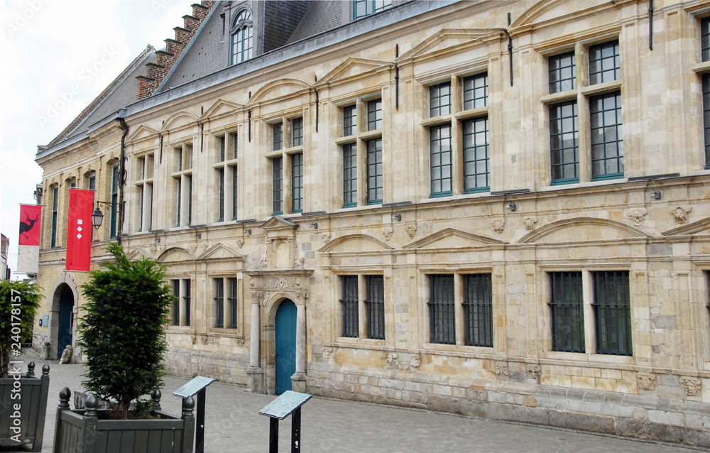 Ville de Cassel, musée de Flandres (ancienne Cour de Justice), département du Nord, France