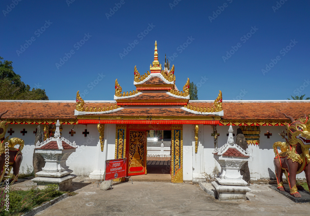 Obraz premium Beautiful landscape of ancient temple in wat wangkam Temple, Khao Wong, Kalasin, Thailand
