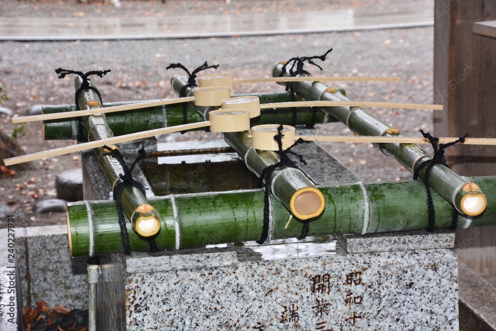 Work ofmaking Purification trough (Temizuya) Ladle rack in Japanese shrine with bamboo.