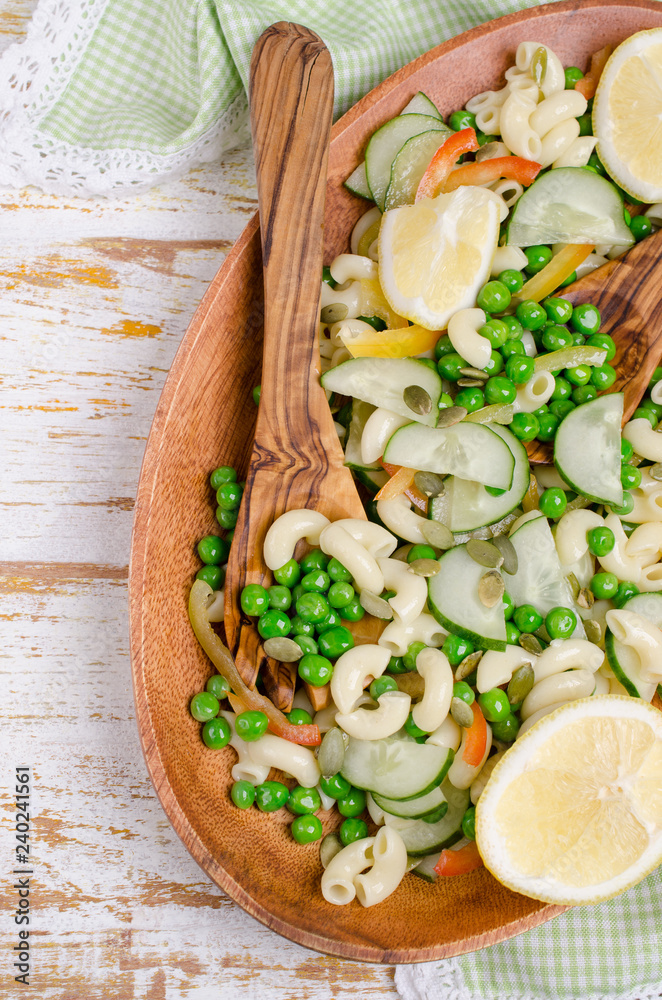 Fototapeta premium Salad with pasta