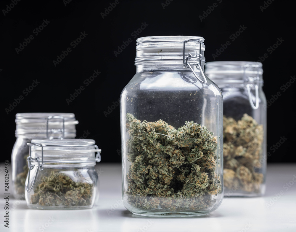 Getrocknetes Cannabis Kraut Getrocknetes Cannabis Kraut
