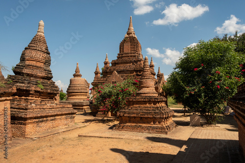 Parque arqueolàogico de los antiguos templos y pagodas de Bagan. Myanmar