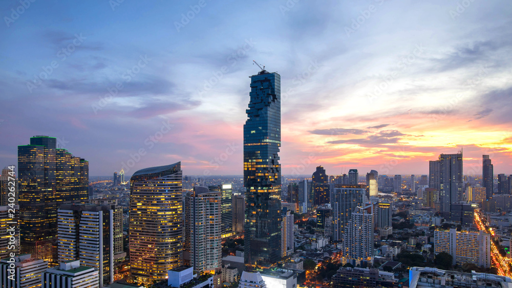 Obraz premium Bangkok City - Aerial view beautiful sunset Bangkok city downtown skyline of Thailand , cityscape at night , landscape Bangkok Thailand