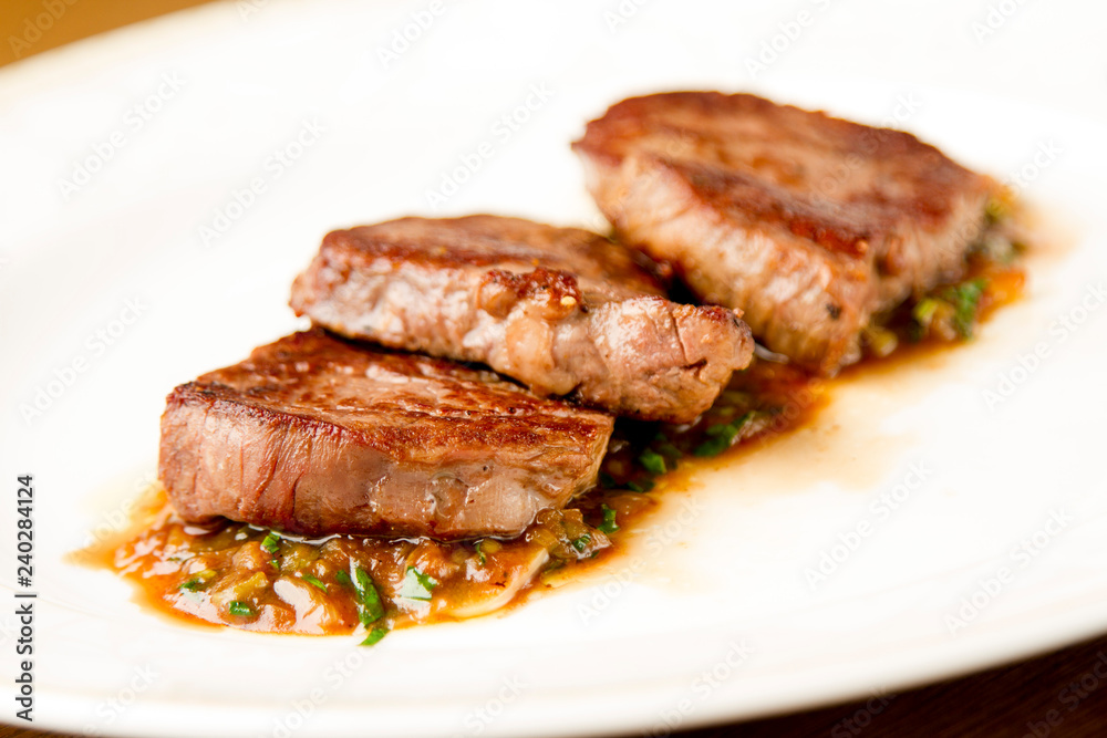 medallions with vegetables