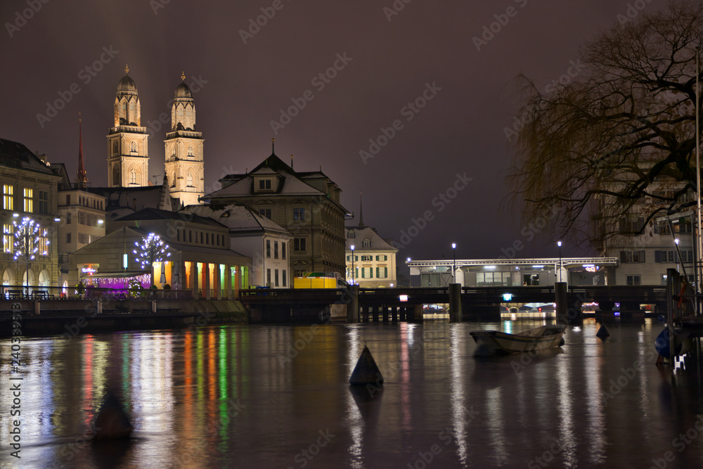 Zürich in der Nacht