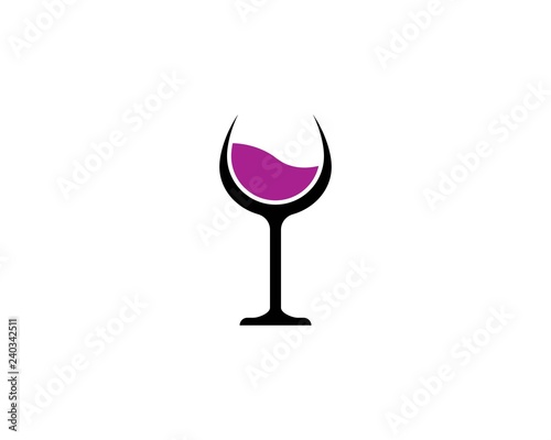 Wine logo design template. Vector illustration of icon - Vector