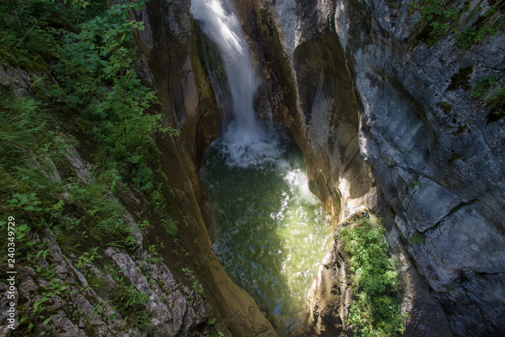 Tatzelwurm Wasserfall - obrazy, fototapety, plakaty 