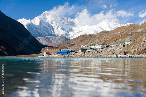 Fototapeta Naklejka Na Ścianę i Meble -  gokyo lake 