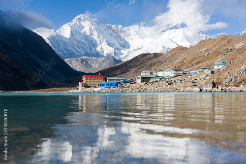 Fotografija gokyo lake and cho oyu