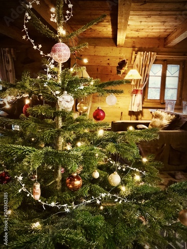  Ambiance Noël Chalet Montagne Chaleureux Fêtes Neige Famille