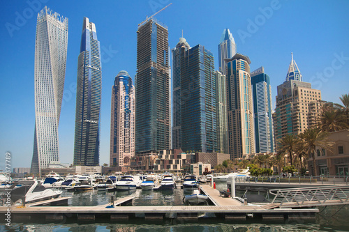 Skyline of Dubai Marina © Santi Rodríguez