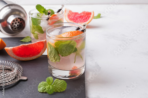 Cocktail or refreshing with grapefruit and mint