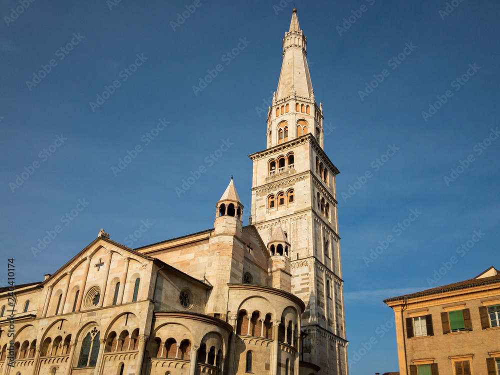 Modena, Emilia Romagna, Italy. Piazza Grande and Ghirlandina leaning tower