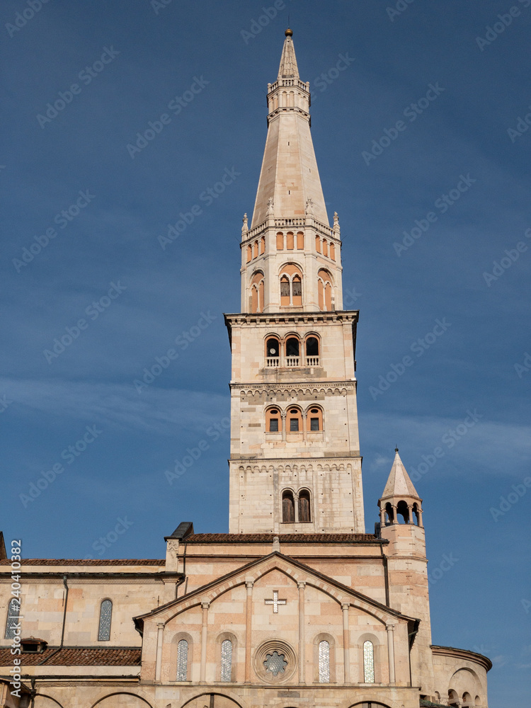 Modena, Emilia Romagna, Italy. Piazza Grande and Ghirlandina leaning tower