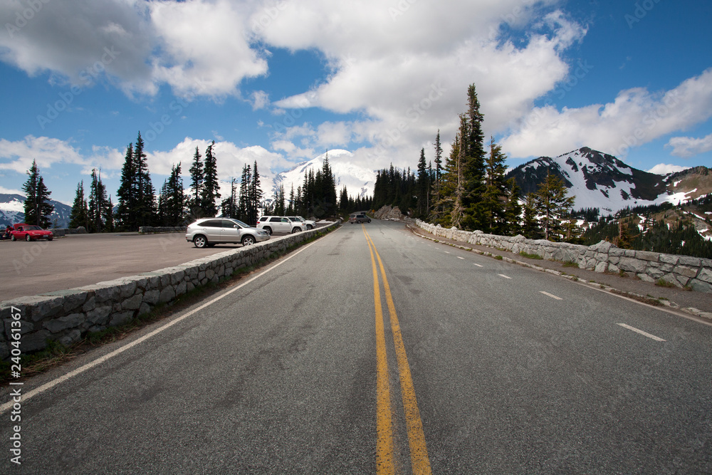 Fototapeta premium road in the mountains