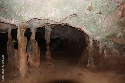 Quadirikiri Cave photo