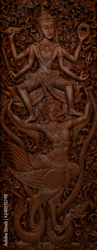 buddhistische Wandmalerei mit Struktur und Details - Thailand © marc