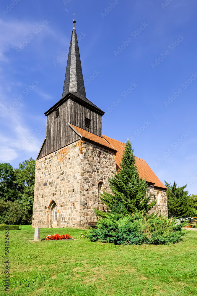 Dorfkirche Metzelthin (Wusterhausen/Dosse), Brandenburg, Deutschland