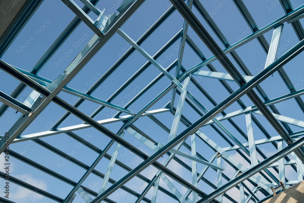 Structure of steel roof frame for building construction. Structure of steel roof frame for building construction.