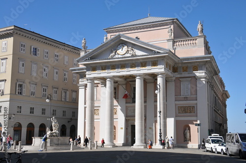 Photos Sant' Antonio Nuovo church in Trieste