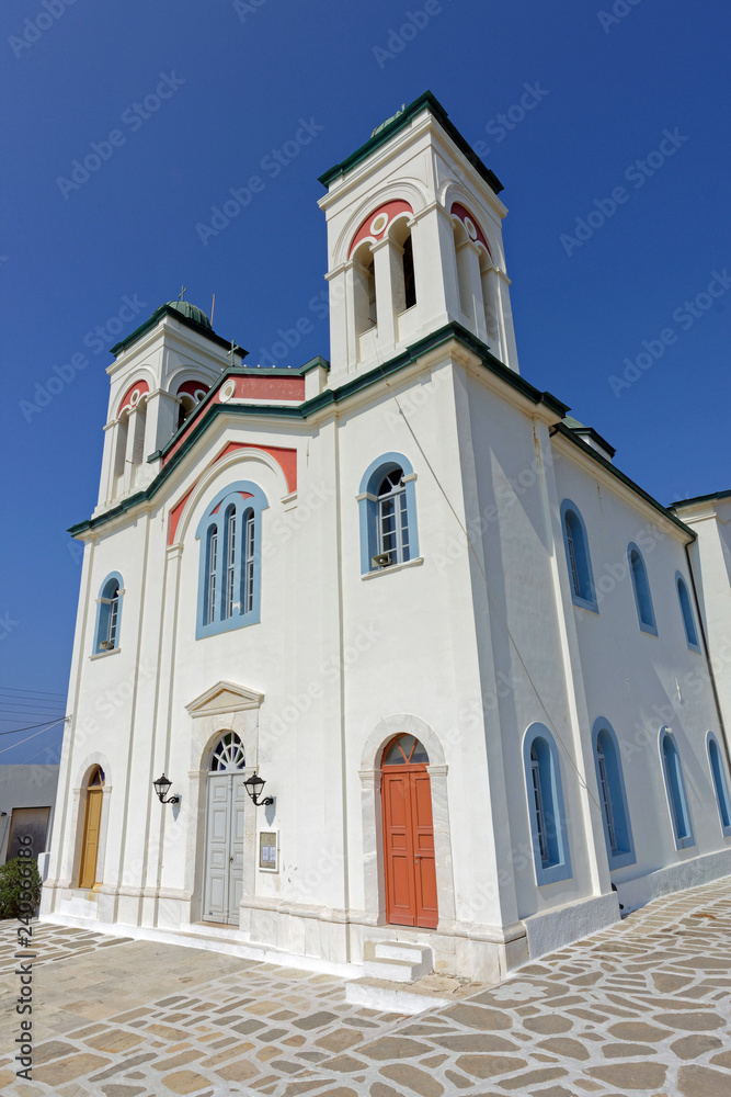 Église à Naousa, Paros, Cyclades, Grèce