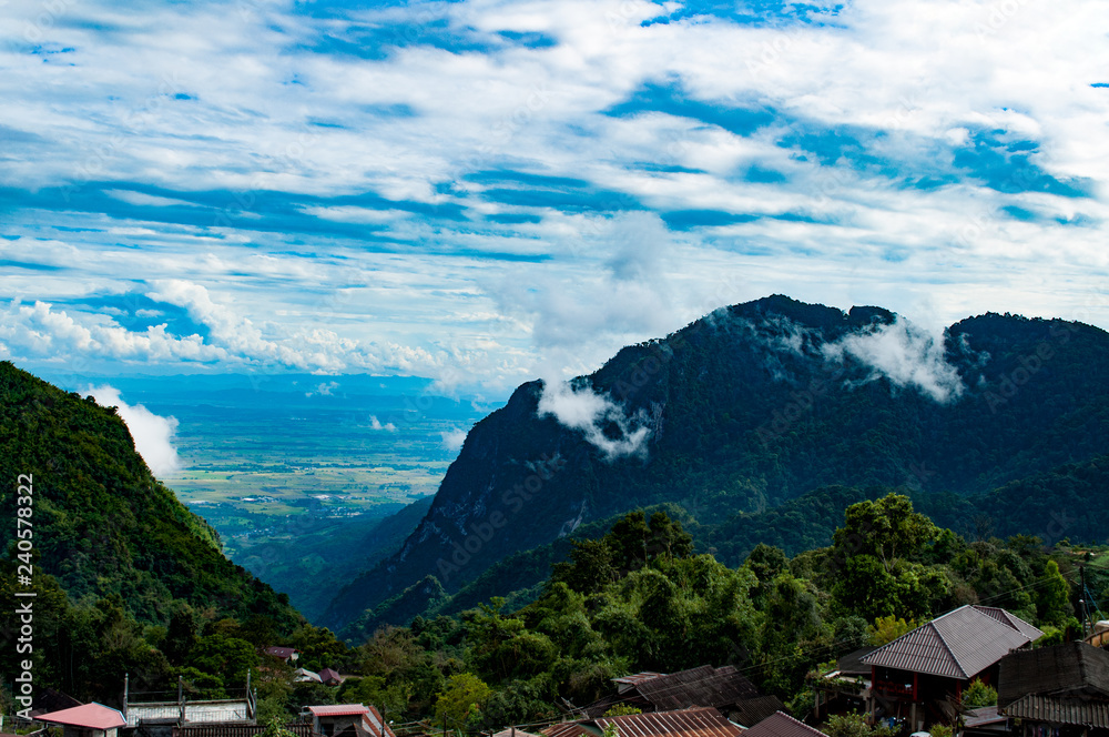Ausblick auf ein Berg - Thailand Ausblick auf ein Berg - Thailand