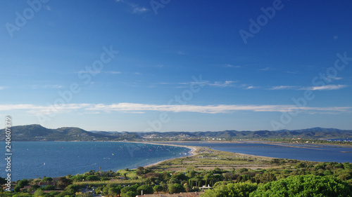presqu'ile de Giens - plage de l'almanarre et tombolo 