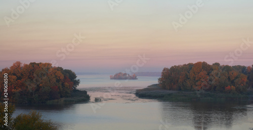 Panorama, islands at sunrise © Olexandr Kucherov
