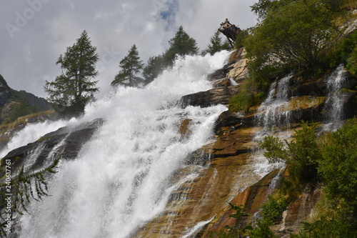 Fotografija The impetus and the power of water at Toce waterfalls in the Italian Alps