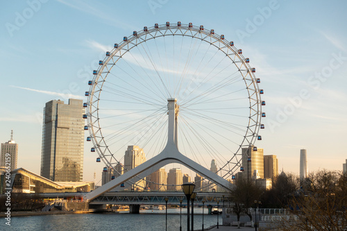 Cuadro en lienzo Tianjin eye