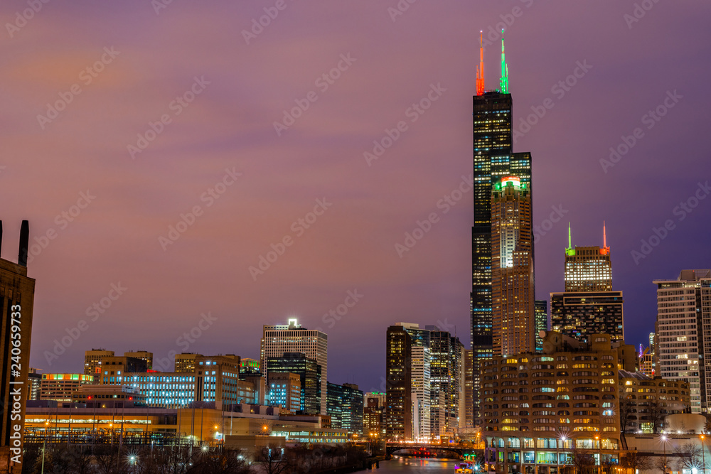 Chicago skyline at twilight.